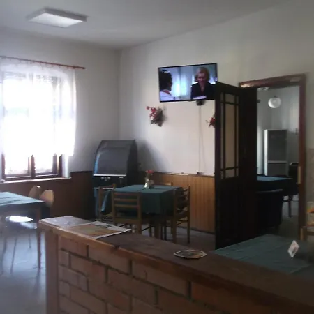 Guest house Restaurace S Ubytovanim