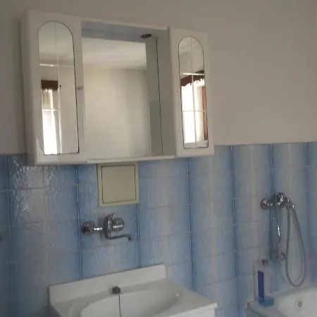 Restaurace S Ubytovanim 3*