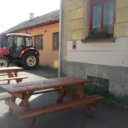 Restaurace S Ubytovanim 3* Krizany